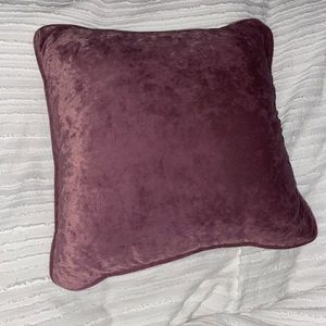 Purple velvet pillow. Excellent condition